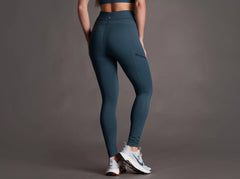 Pulse™ Mid Zip Tight